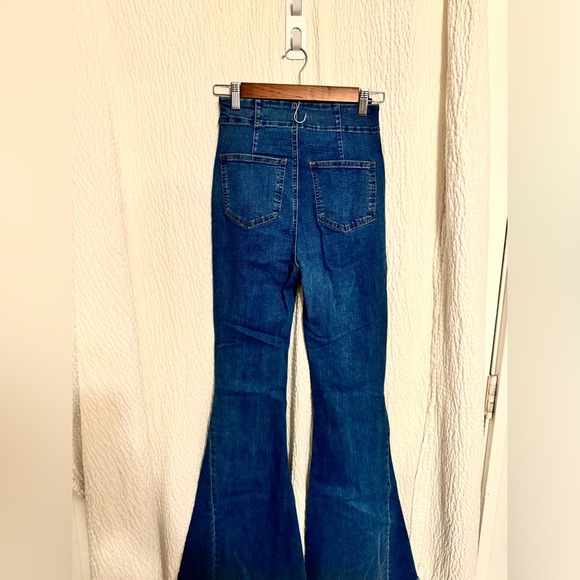 Zip up flare jeans - Picture 2 of 3